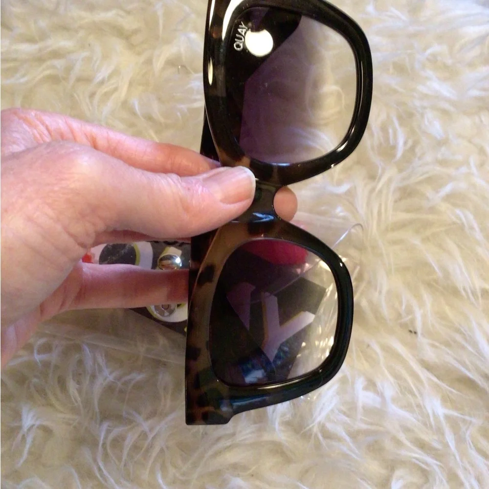 NEW! Quay After hours two tone sunglasses